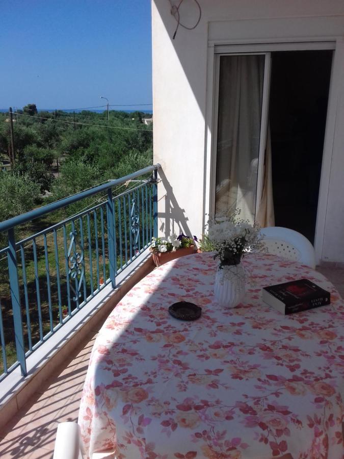 Mina Apartments Захаро Екстериор снимка